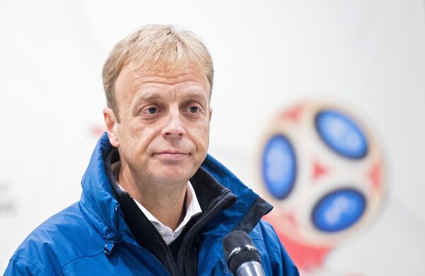 Колин Смит Колин Смит