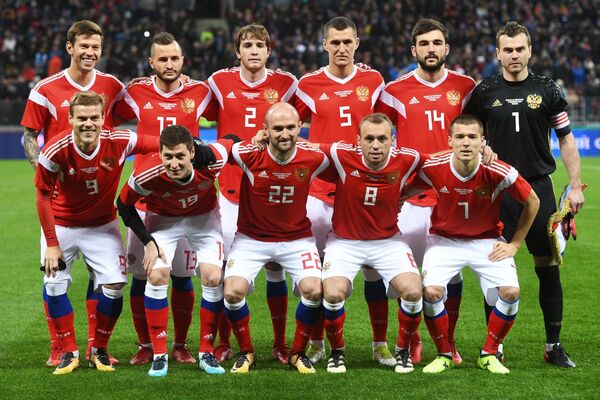 Футболисты сборной России Футболисты сборной России