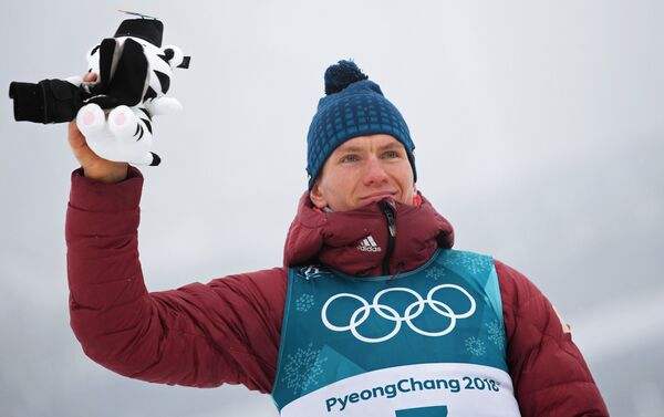 Александр Большунов Александр Большунов