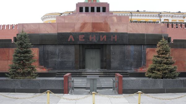 Мавзолей В.И. Ленина на Красной площади