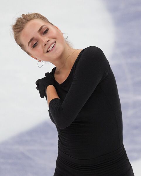 Елена Радионова Елена Радионова