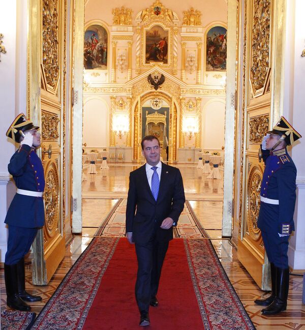 Дмитрий Медведев Дмитрий Медведев