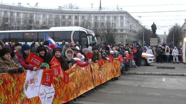 Всадники, спортсмены и оркестр встречали огонь ОИ в Белгороде и Воронеже Всадники, спортсмены и оркестр встречали огонь ОИ в Белгороде и Воронеже
