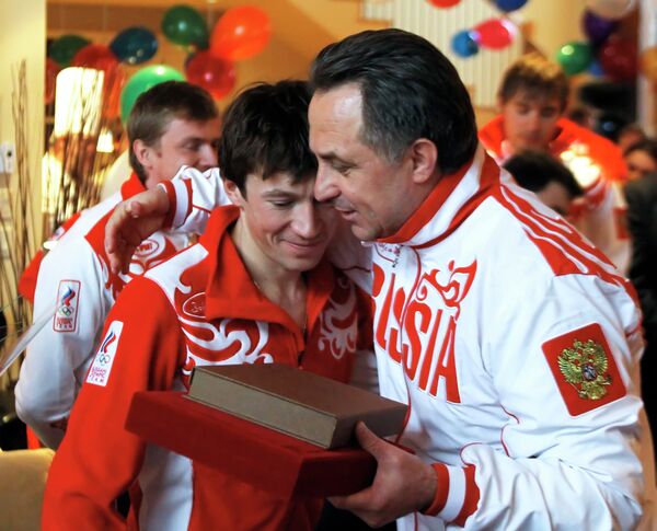 Виталий Мутко и Максим Чудов (справа налево) Виталий Мутко и Максим Чудов (справа налево)