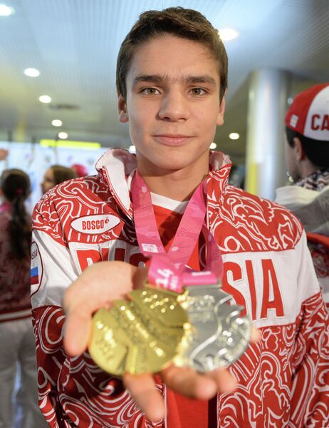 Олимпийский чемпион Евгений Рысов Олимпийский чемпион Евгений Рысов