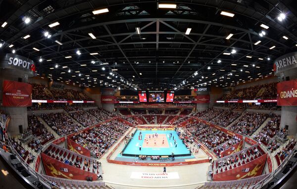 Вид на арену в Гданьске во время матча чемпионата мира по волейболу между командами Китая и России Вид на арену в Гданьске во время матча чемпионата мира по волейболу между командами Китая и России