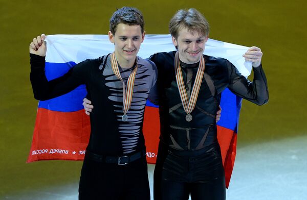 Слева направо: россияне Максим Ковтун (серебряная медаль) и Сергей Воронов (бронзовая медаль) Слева направо: россияне Максим Ковтун (серебряная медаль) и Сергей Воронов (бронзовая медаль)