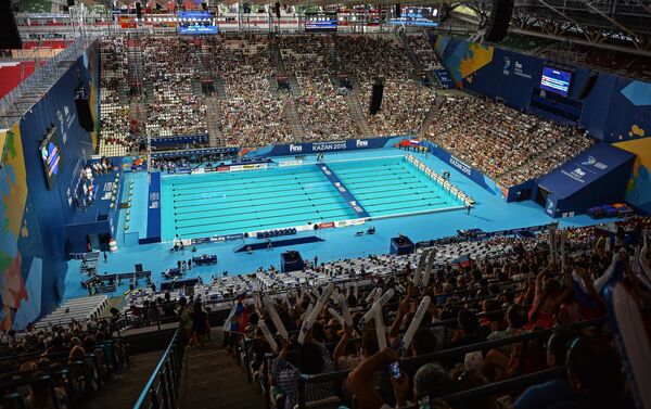 Бассейн XVI чемпионата мира по водным видам спорта на стадионе Казань-Арена в Казани Бассейн XVI чемпионата мира по водным видам спорта на стадионе Казань-Арена в Казани