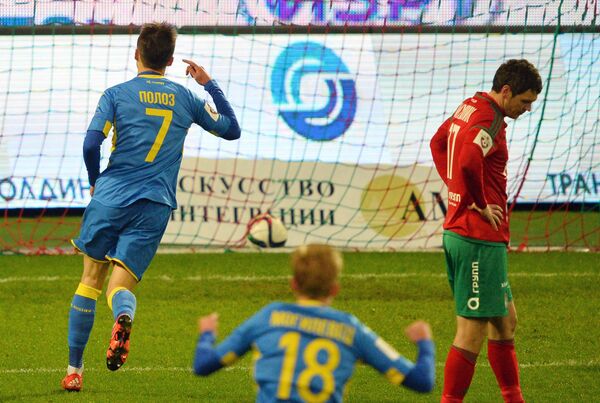 Игровой момент матча Локомотив - Ростов Игровой момент матча Локомотив - Ростов
