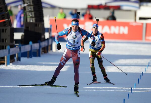 Слева направо: Антон Шипулин (Россия) и Симон Шемпп (Германия) Слева направо: Антон Шипулин (Россия) и Симон Шемпп (Германия)