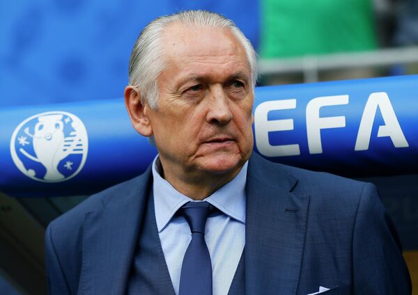 Главный тренер сборной Украины Михаил Фоменко Главный тренер сборной Украины Михаил Фоменко